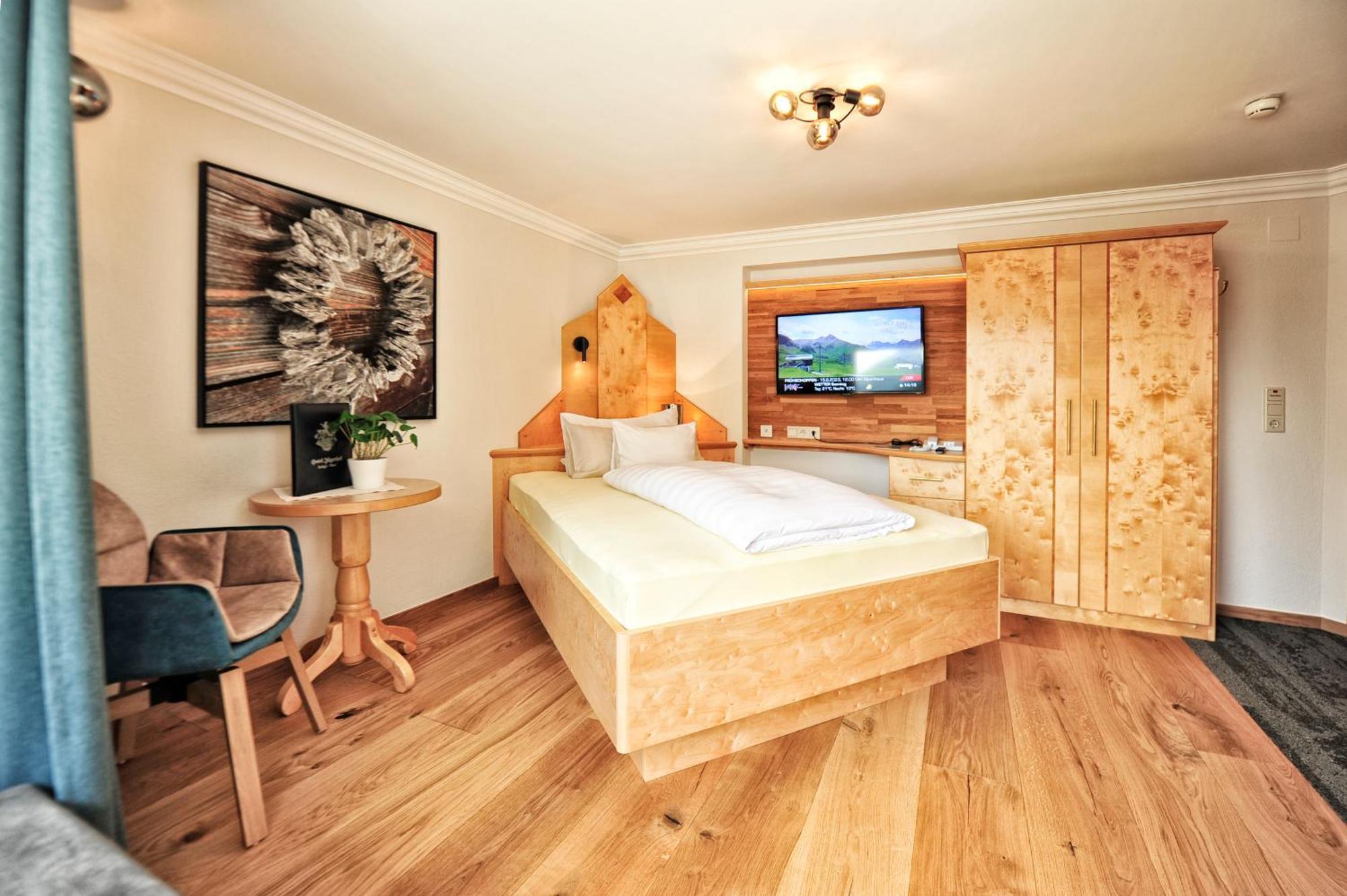 Hotel Jaegerhof Ишгъл Екстериор снимка