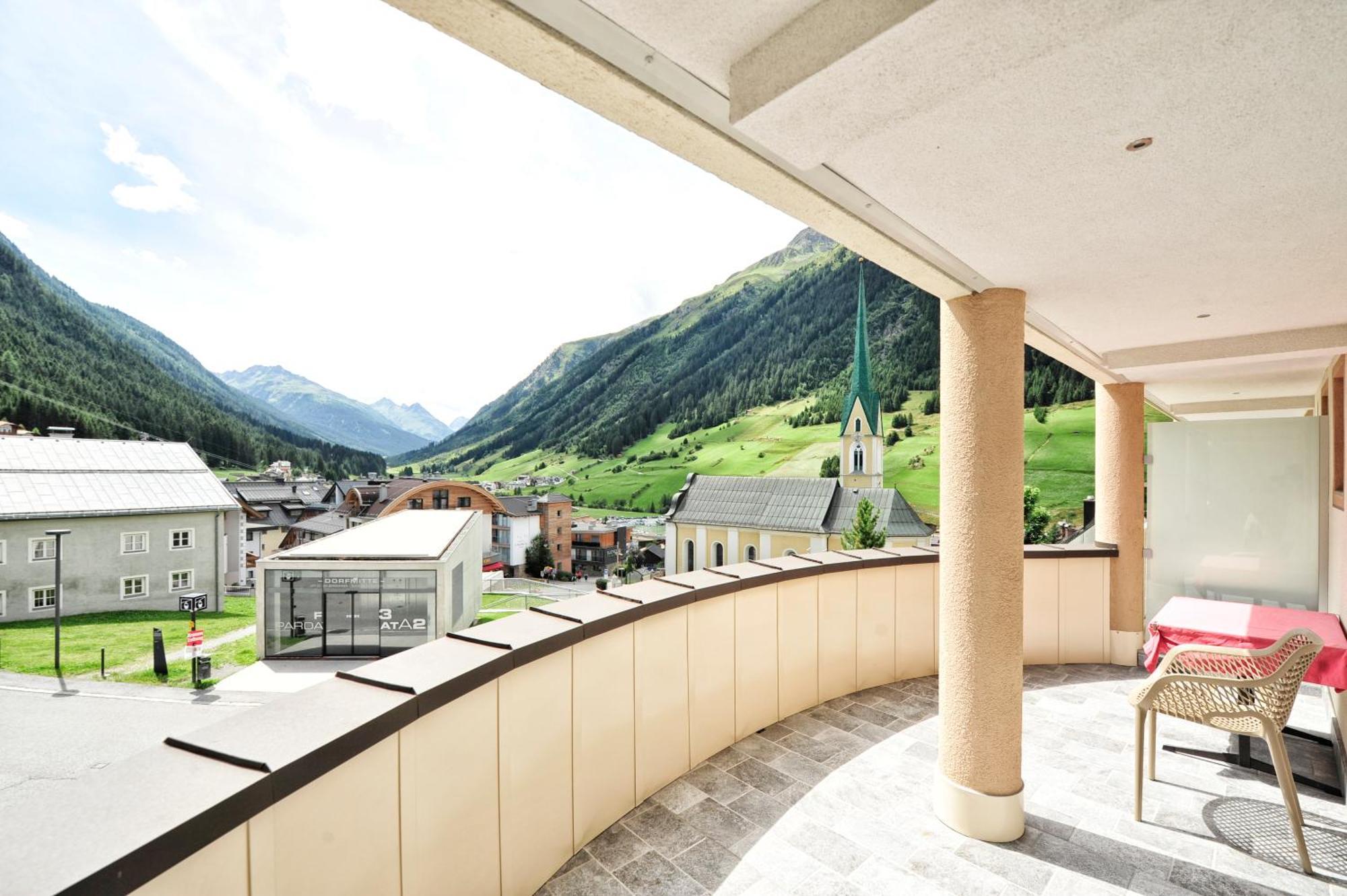 Hotel Jaegerhof Ишгъл Екстериор снимка