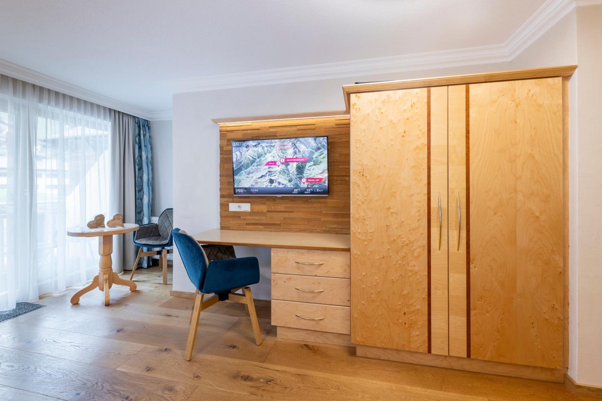 Hotel Jaegerhof Ишгъл Екстериор снимка